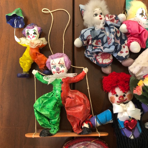 Vintage Clown Doll Collection - Picture 3 of 6